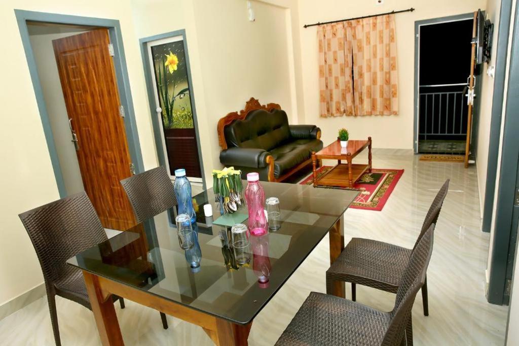 Loyal Residency Bed & Breakfast Sultan Bathery Luaran gambar